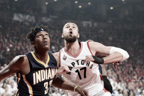 Jonas Valanciunas takes on Myles Turner in the second quarter on Sunday night | (Ron Turenne - Getty Images)