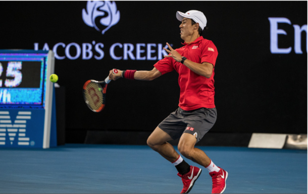 Nishikori rips a forehand winner, one of his 46 in the match. Credit: Jason Heidrich/Icon Sportswire via Getty Images