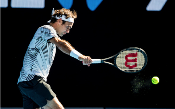 Federer rips a backhand down the line for the winner. Credit: Jason Heidrich/Icon Sportswire via Getty Images