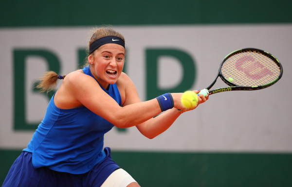 Jelena Ostapenko in 2016 Roland Garros action. Photo: Clive Brunskill/Getty Images