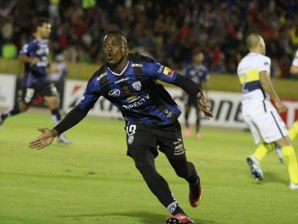 Angulo, 21 anos, marcou seis gols na campanha do vice-campeonato do Del Valle na Libertadores (Foto: Getty Images)