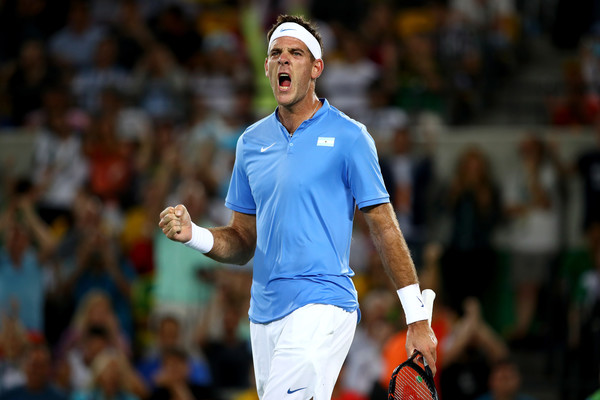 Juan Martin Del Potro celebrates winning a point against Novak Djokovic at the Olympics in Rio/Photo: 