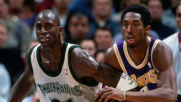Kevin Garnett y Kobe Bryant | Fotografía: NBA