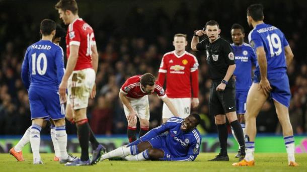 Zouma lies injured after his fall on Sunday. | Image source: Eurosport