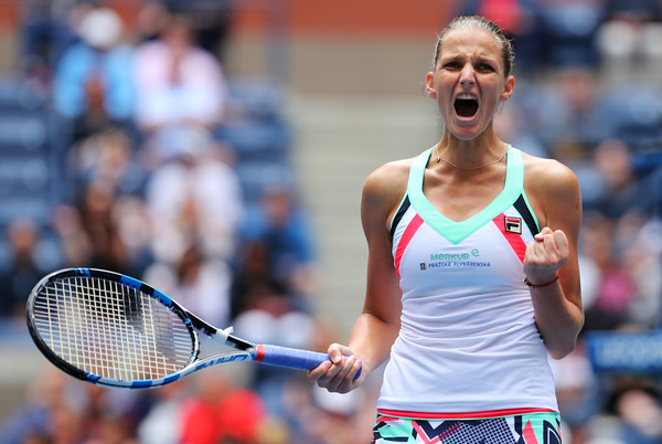 Karolina Pliskova celebrates her hard-fought victory over Zhang Shuai | Photo: Richard Heathcote/Getty Images North America