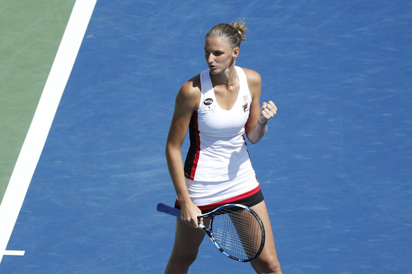 Karolina Pliskova celebrates after winning a point against Angelique Kerber during the final of the 2016 Western & Southern Open. | Photo: Andy Lyons/Getty Images North America