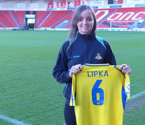 Lipka was delighted to sign on professionally. (Image credit: Doncaster Belles)