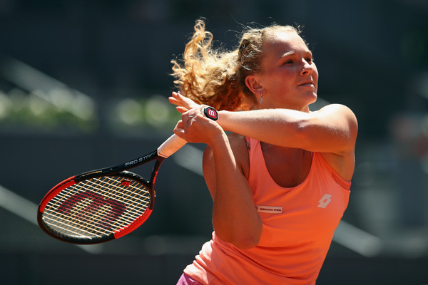 Katerina Siniakova in action at the Mutua Madrid Open | Photo: Julian Finney/Getty Images Europe