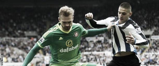 Above: Jan Kirchoff in action during Sunderland's 1-1 draw with Newcastle United | Photo: Reuters 