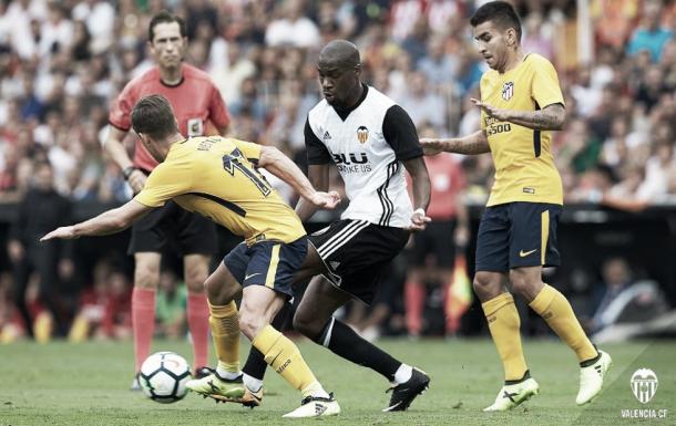 Kondogbia, con el Valencia | Foto: valenciacf.com