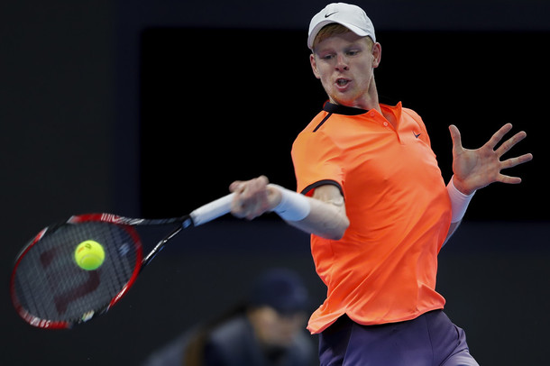 Edmund hits a forehand (Photo by Lintao Zhang/Getty Images)