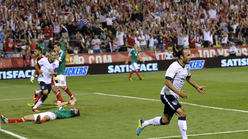 USMNT are 4-0 in Columbus vs. Mexico. Photo: SI.