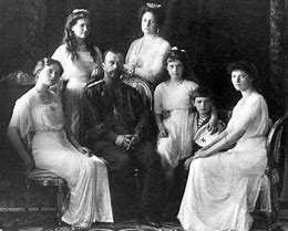 Familia de Nicolás II de Rusia, 1914 Fuente: Wiki Commons