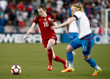 Rose Lavelle (left) showed why she was the first overall draft pick in the 2017 NWSL College Draft | Source: Mike Stone - Getty Images