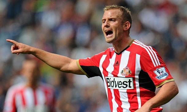 Is Lee Cattermole a help or a hindrance? | Photo: Guardian