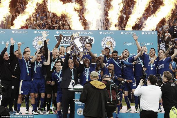 Above: Leicester City lifting the Premier League trophy after their 3-1 win over Everton | Photo: Graham Chadwick/Daily Mail