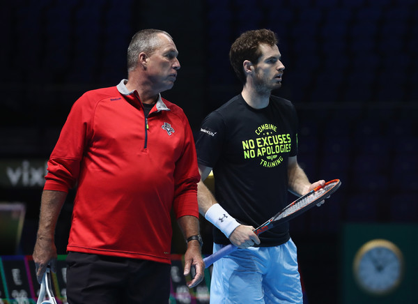 Ivan Lendl (left, in red) and Andy Murray during a practice at the ATP World Tour Finals. Photo: Julian Finney/Getty Images