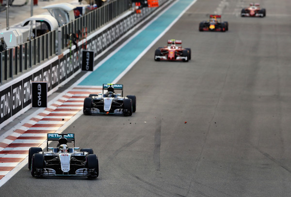 Lewis Hamilton ralentizando la última carrera | Foto: Getty Images