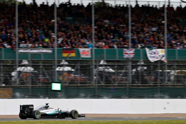 Lewis Hamilton durante el GP de Gran Bretaña | Fuente: Getty images