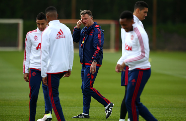 Louis van Gaal in training ahead of the FA Cup Final | Photo: Dave Thompson/Getty Images Sport