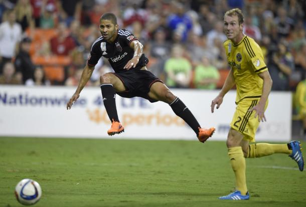 Alvaro Saborio (Center) will need to finish his chances against Queretaro F.C. on Tuesday in the quarterfinal match up in the CONCACAF Champions League. Photo provided by Nick Wass-Associated Press. 