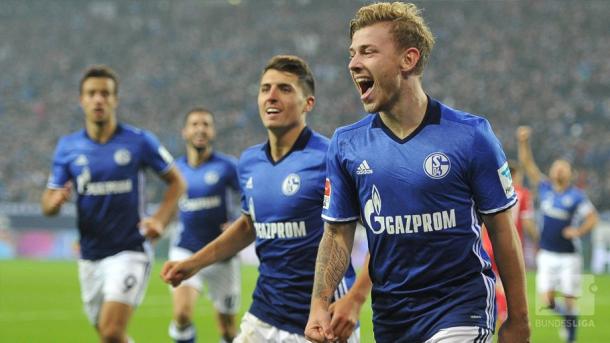 Max Meyer celebrates his goal. | Image credit: Bundesliga.de