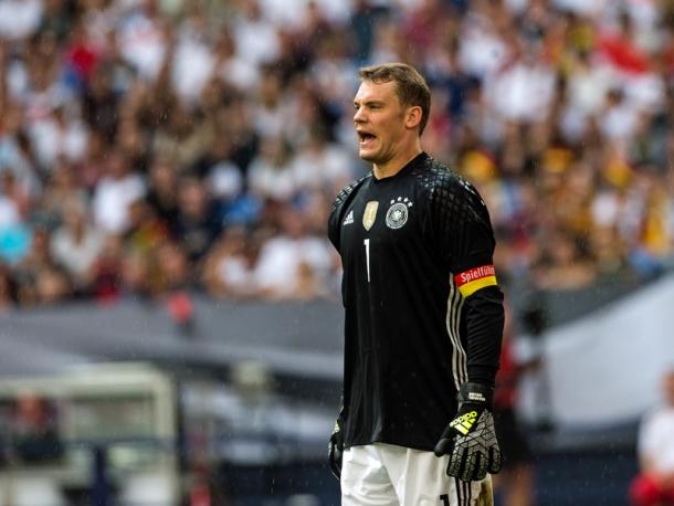 Manuel Neuer enjoyed a relatively quiet evening in goal. | Image source: kicker - Getty Images