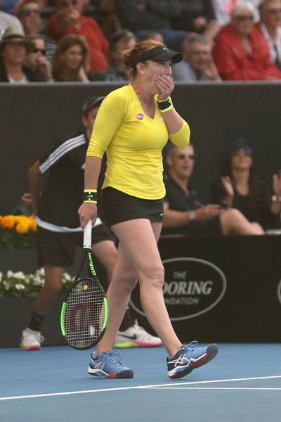Madison Brengle celebrates after defeating Serena Williams in the second round of the 2017 ASB Classic. | Photo: Phil Walter/Getty Images