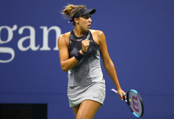 Madison Keys celebrates winning a point | Photo: Al Bello/Getty Images North America