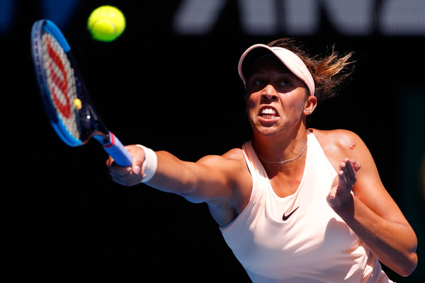 Madison Keys reaches out for a forehand return | Photo: Darrian Traynor/Getty Images AsiaPac