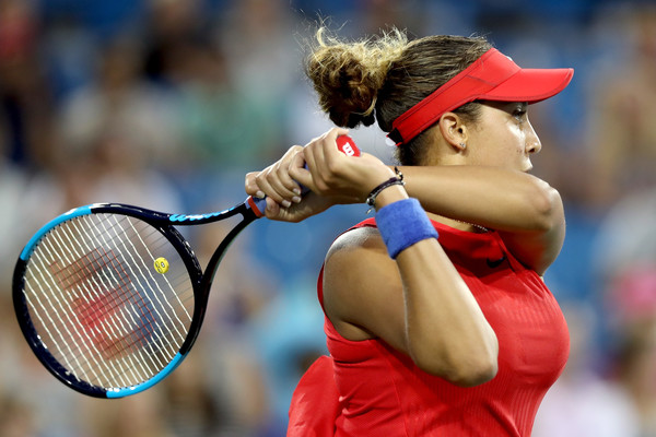 Madison Keys in action during her first round match | Photo: Matthew Stockman/Getty Images North America