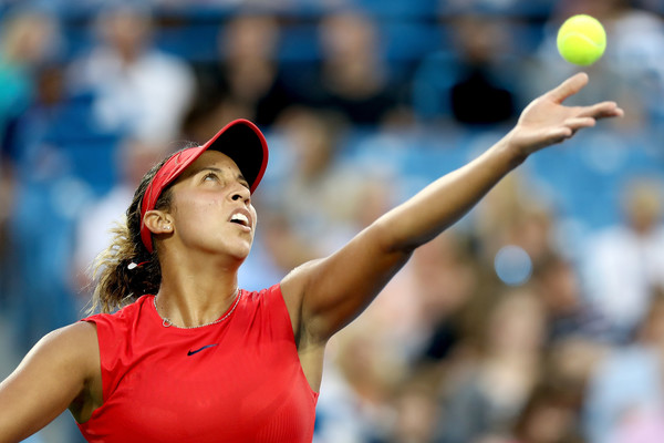 Madison Keys serves during her first round match against Vandeweghe | Photo: Matthew Stockman/Getty Images North America