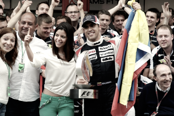 Maldonado celebra en 2012 su triunfo en el Gran Premio de España. Foto: Fórmula 1
