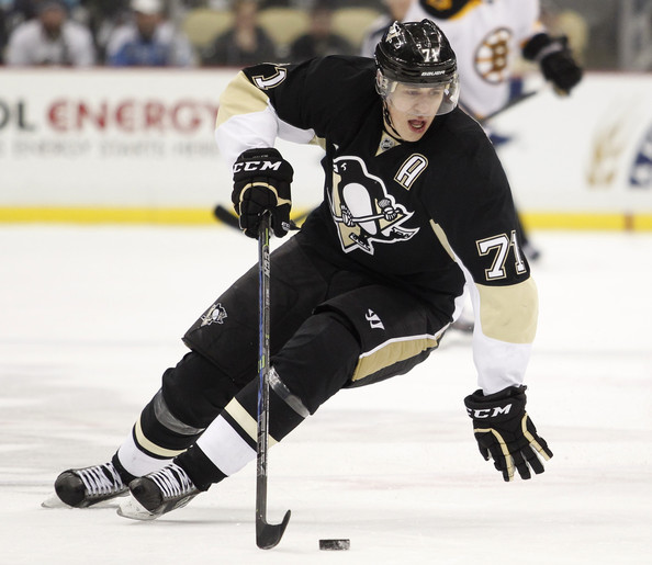 Evgeni Malkin makes a move in 6-5 win over the Boston Bruins January 7, 2018. (Photo: Zimbio.com)