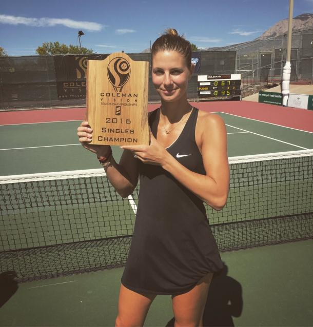 Mandy Minella poses with the winner’s trophy after winning the 2016 Coleman Vision Tennis Championships. | Photo via Minella’s Twitter page