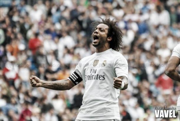 Marcelo celebrando con el brazalete de Capitán | Foto: Rodri J. Torrellas (VAVEL)