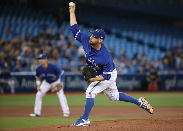 Despite a tough stretch in June and July, Marco Estrada has had a very good 2017 campaign so far. | Photo: Tom Szczerbowski/Getty Images