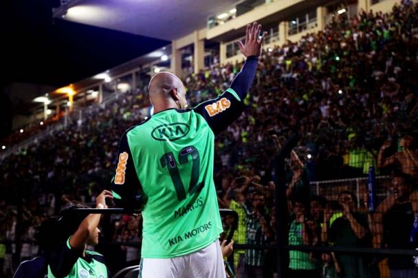 São Marcos se despede da torcida após jogo comemorativo realizado no Pacaembu (foto: Divulgação)