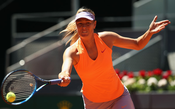 Maria Sharapova hits a forehand during her first-round victory over Mirjana Lucic-Baroni at the 2017 Mutua Madrid Open. | Photo: Julian Finney/Getty Images