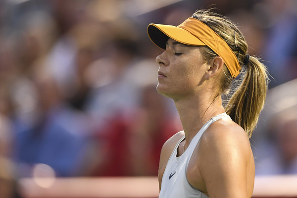 Maria Sharapova's serve was a liability today | Photo: Minas Panagiotakis/Getty Images North America