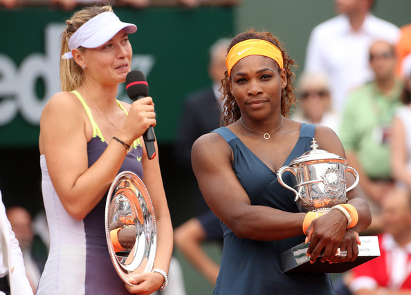 Maria Sharapova gives her runner-up speech at the French Open in 2013 | Photo: PacificCoastNews.com