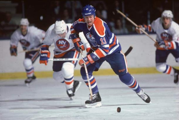 Mark Messier jugando para los Oilers / Oilersnation