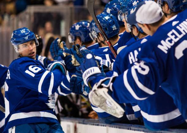 Mitch Marner enjoyed great success on the Leafs' top line on Saturday night, scoring early in the first period. Photo: Kevin Sousa/NHLI via Getty Images
