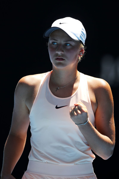 Marta Kostyuk celebrating winning a point during the match | Photo: Mark Kolbe/Getty Images AsiaPac