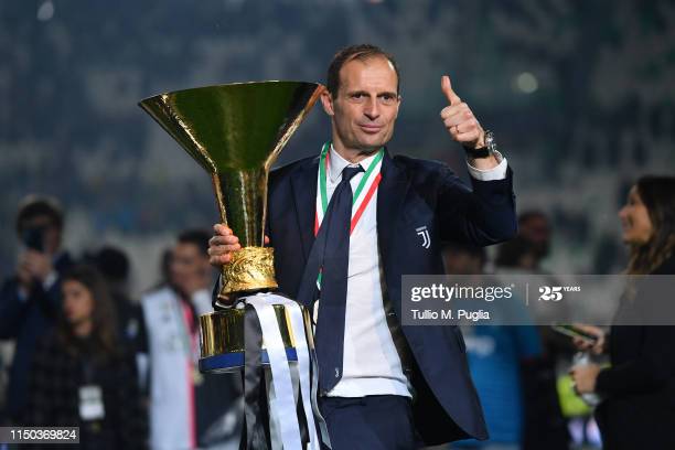 Massimiliano Allegri currently is not contracted to a club. | Photo: Getty Images