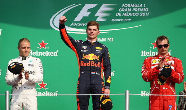 Verstappen en el podio de México / Fuente: Clive Mason/Getty Images North America