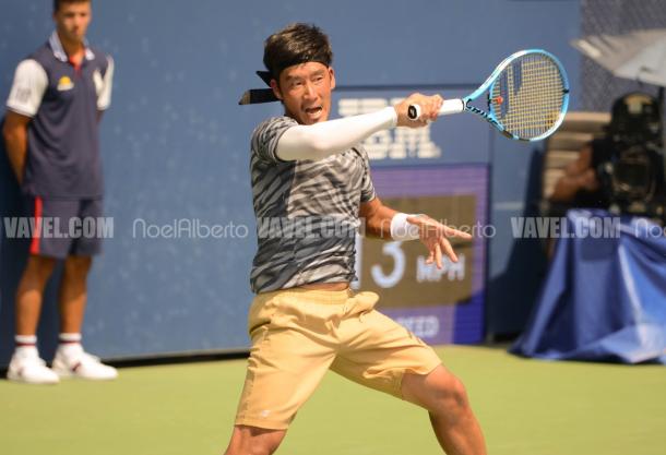 Despite his best efforts, Yuichi Sugita was unable to stop Richard Gasquet claiming the win (Photo: Noel Alberto/VAVEL USA)