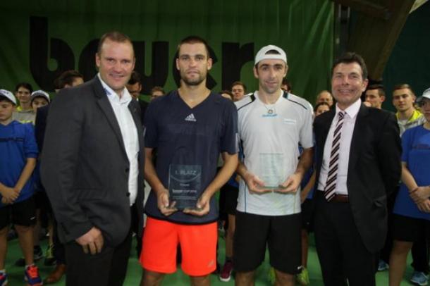 Youzhny holding the 2015 Eckental Challenger trophy alongside Becker. (Photo Courtesy of: Jovica Ilic)