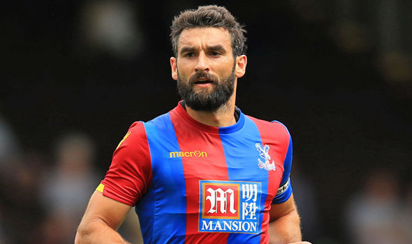 Jedinak became a key figure at Crystal Palace | Photo: Getty images