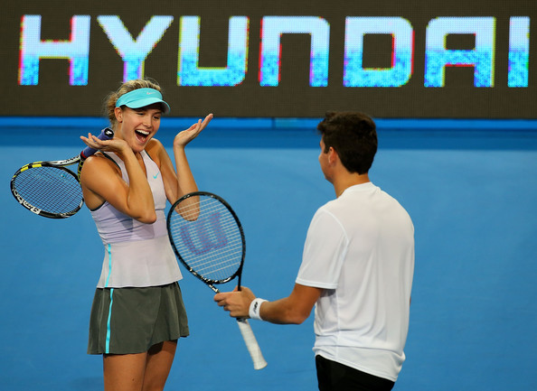 Eugenie Bouchard and Milos Raonic react after a point during the 2015 Hopman Cup. | Photo: Paul Kane/Getty Images AsiaPac